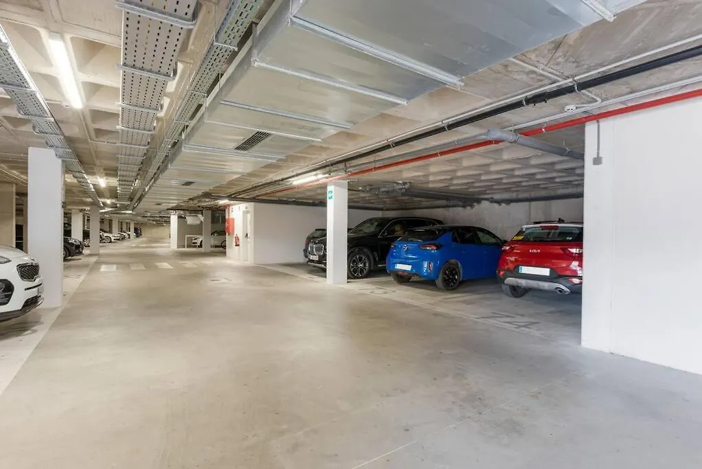 埃斯特波纳Beautiful Penthouse With Large Terrace公寓 0*, 埃斯特波纳